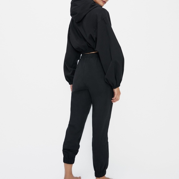 NWT ZARA | High-Waisted Jogger Pants Black - Picture 3 of 8